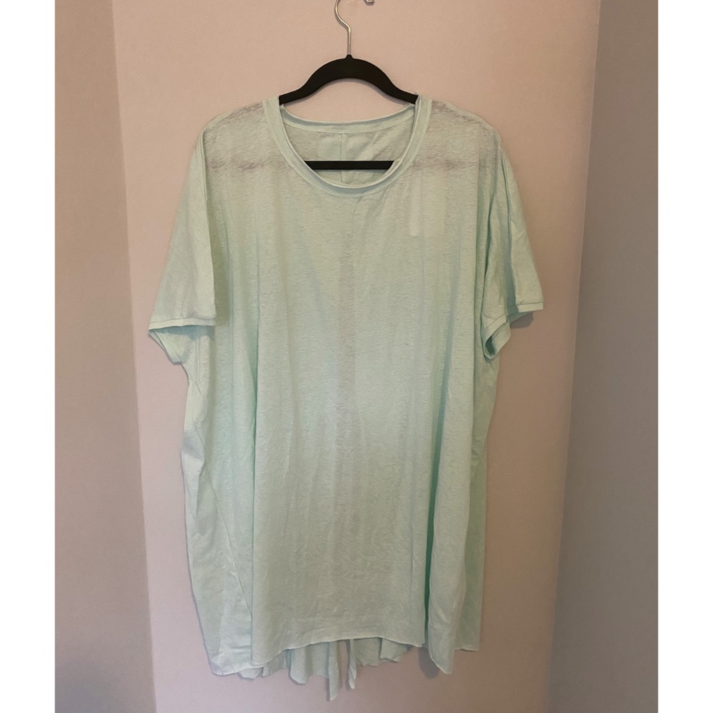NWT Balance Athletica Size XXL Mint Crystal Tee